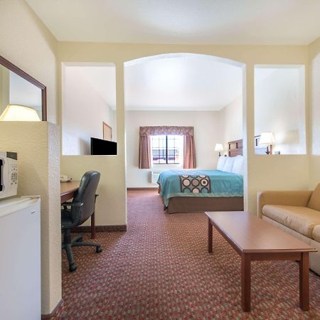 Super 8 By Wyndham Abilene South Hotell Exteriör bild