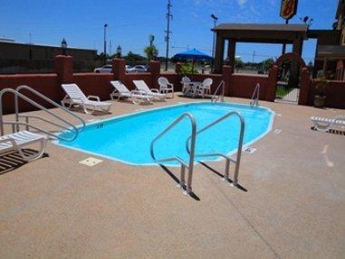 Super 8 By Wyndham Abilene South Hotell Exteriör bild